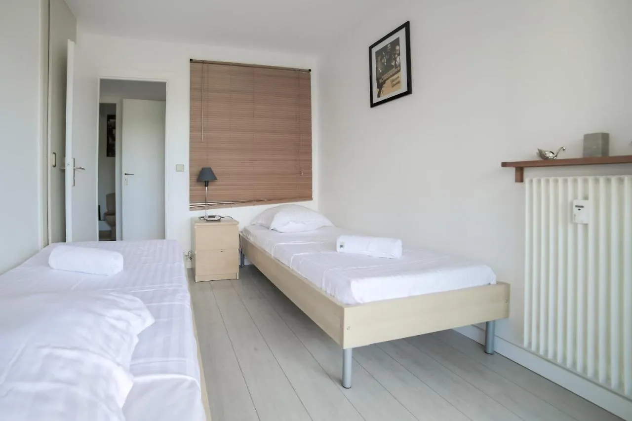 Immogroom - 2 Br- Bright - Terrace - Wifi - Air Conditioning Cannes 0*,  France
