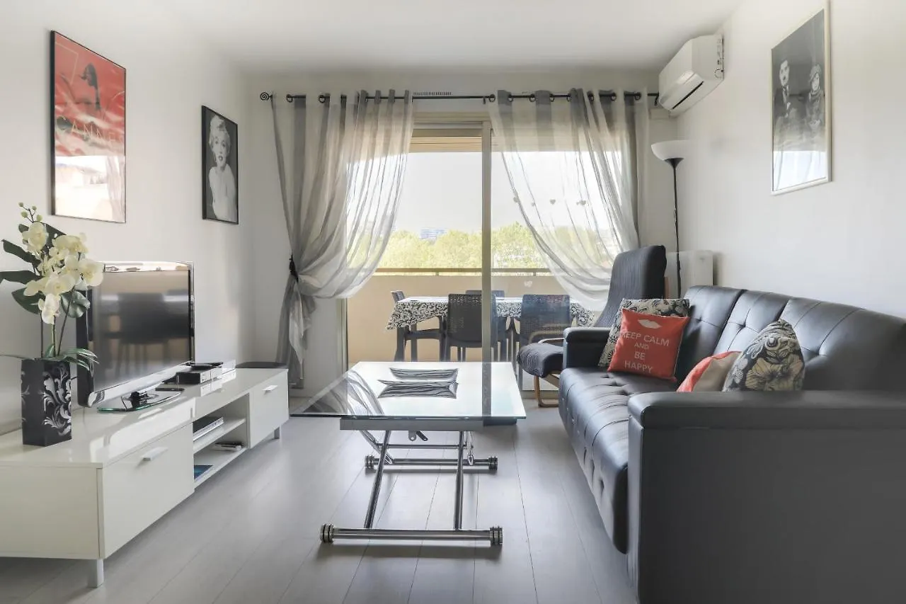 Immogroom - 2 Br- Bright - Terrace - Wifi - Air Conditioning Cannes