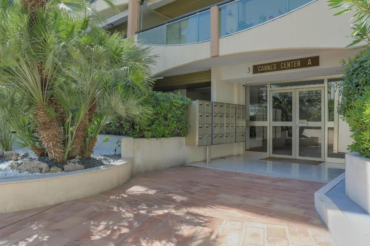 Apartment Immogroom - 2 Br- Bright - Terrace - Wifi - Air Conditioning Cannes France